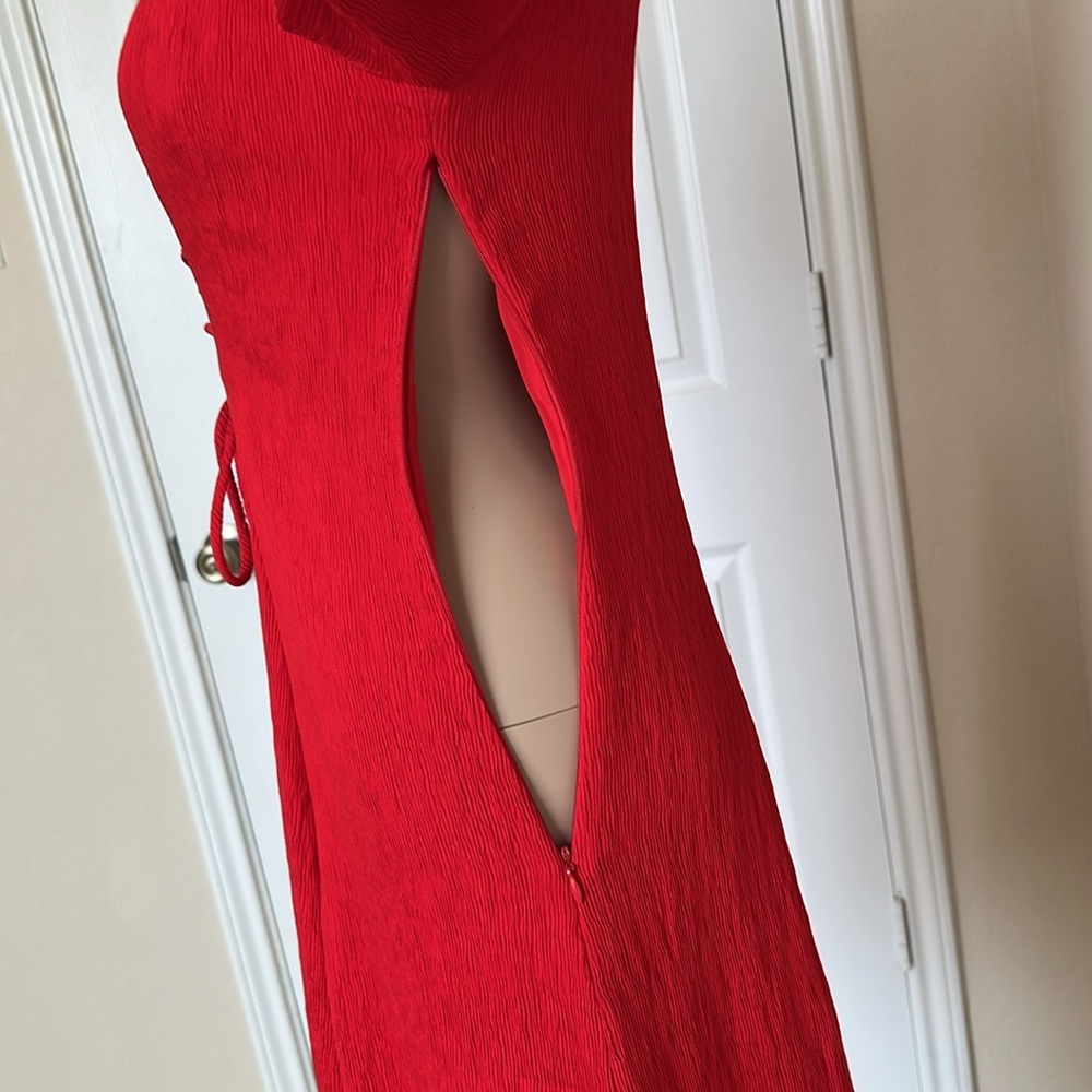 New with tag on Maeve Red Pleated A-Line Midi Dress. - Picture 5 of 15